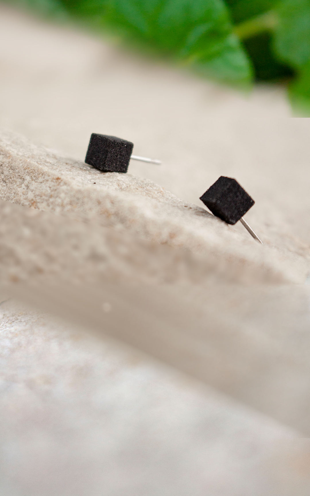 Puce Cube – Bijou ultraléger en nylon recyclé