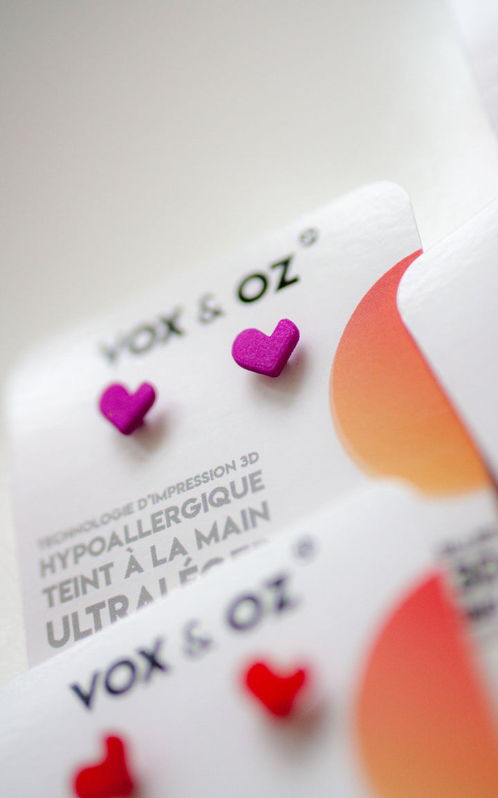 Boucles d’oreilles fushia cœur Mini-Z’amour en nylon recyclé – Vox & Oz"