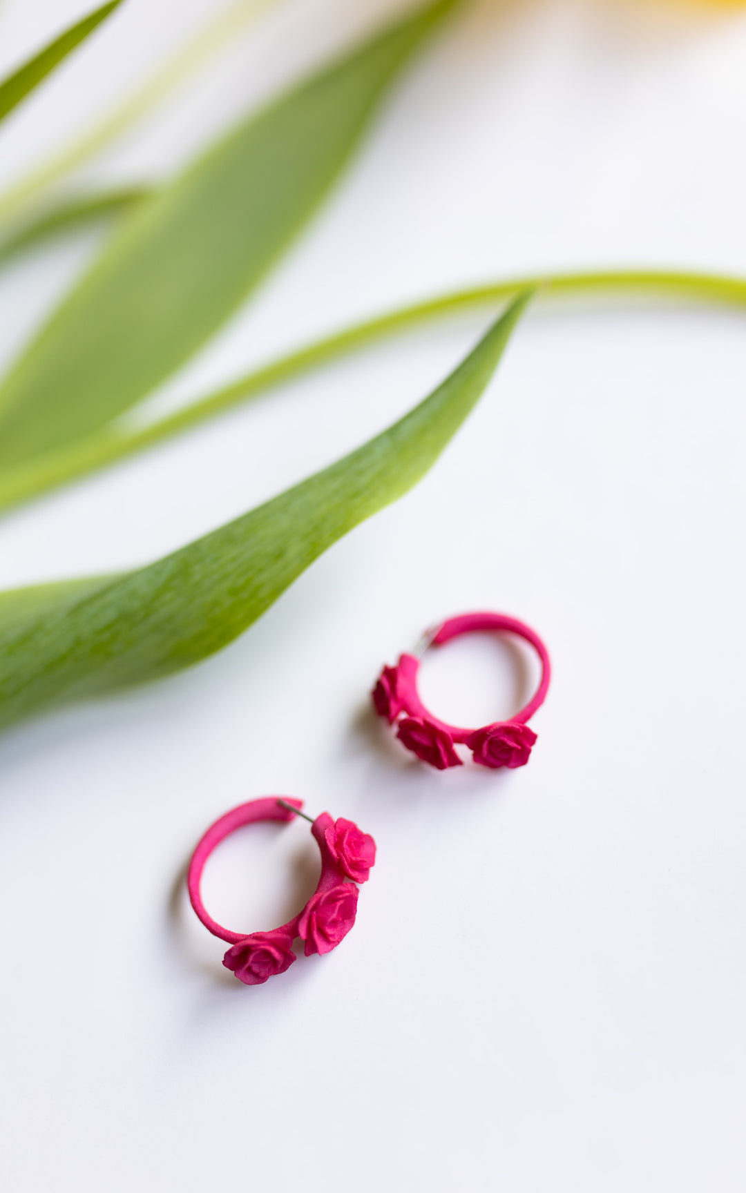 Mini-Flamenco 3D Hoop Earrings