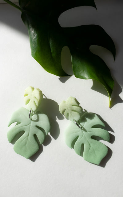 MAUI – Monstera Hanging Earrings