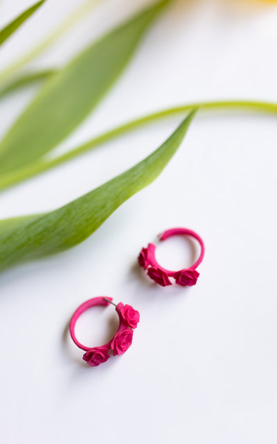 Boucles d'oreilles ornées de roses I Mini-Flamenco