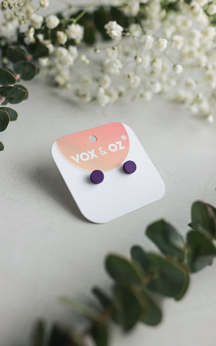 Drummer round stud earrings