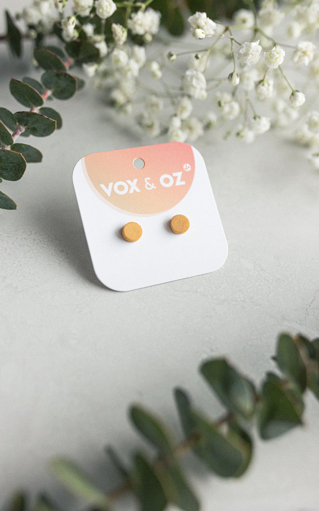 Drummer round stud earrings