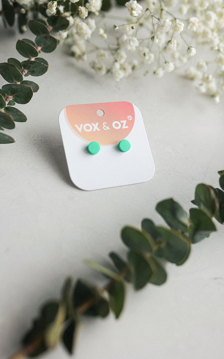 Drummer round stud earrings